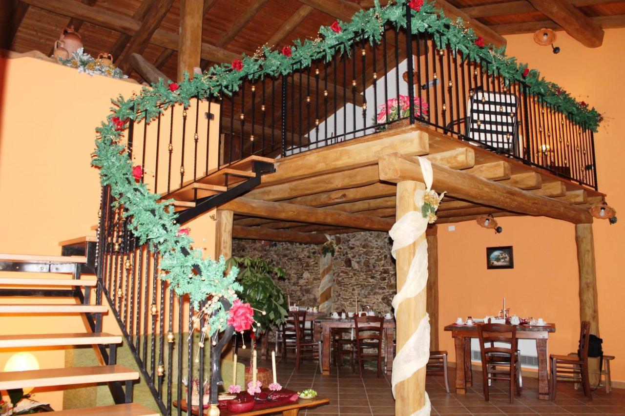 Antico Casale Bed and Breakfast Gioiosa Marea Exteriör bild
