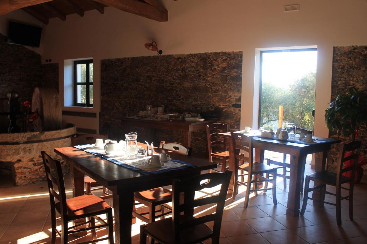Antico Casale Bed and Breakfast Gioiosa Marea Exteriör bild